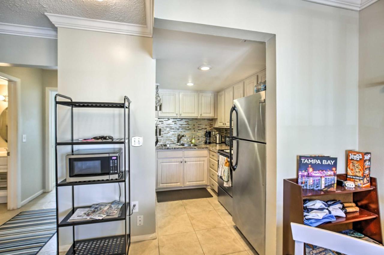 St Pete Condo With Heated Pool - Less Than 1 Mi To Beach! St. Pete Beach Exterior photo