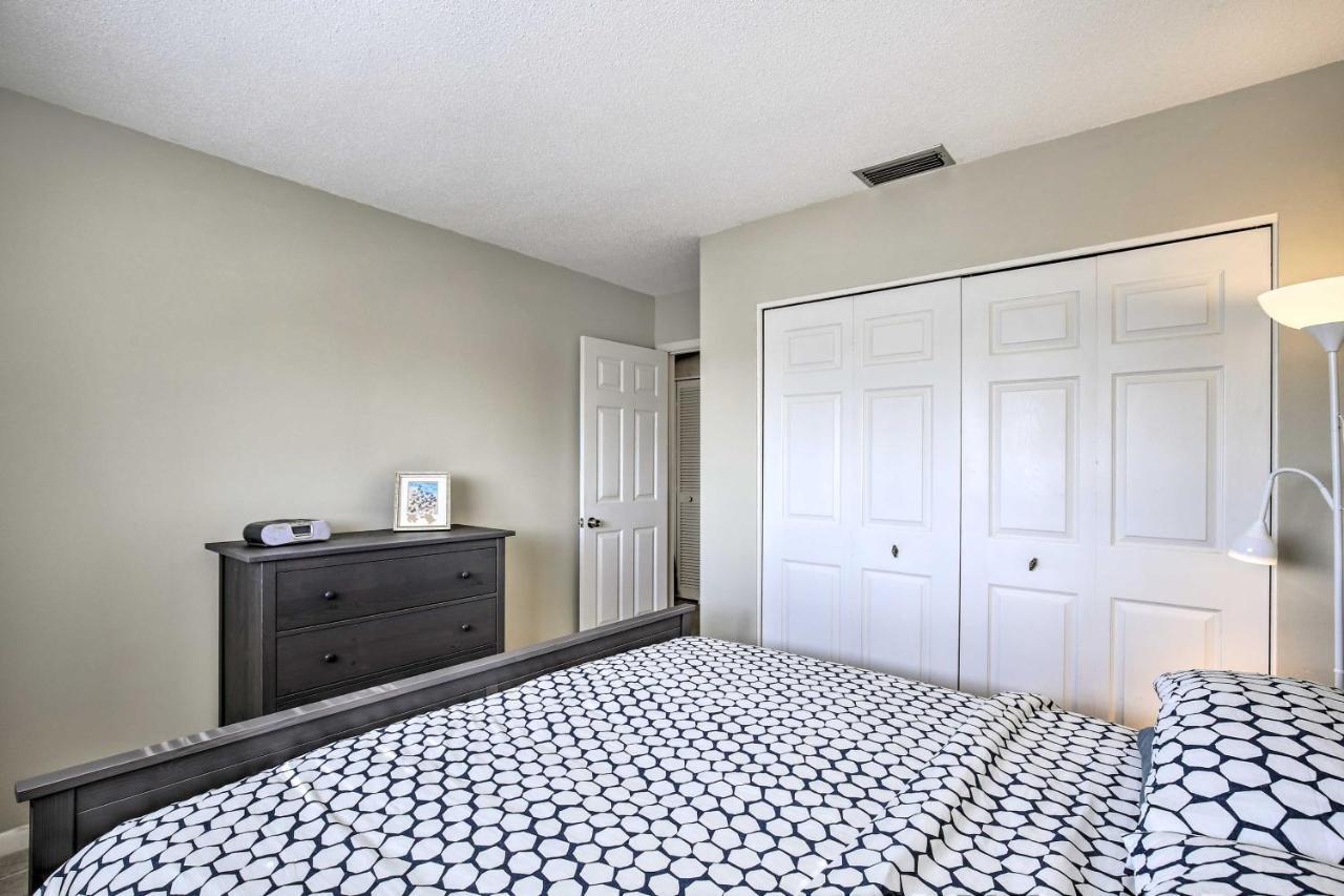 St Pete Condo With Heated Pool - Less Than 1 Mi To Beach! St. Pete Beach Exterior photo