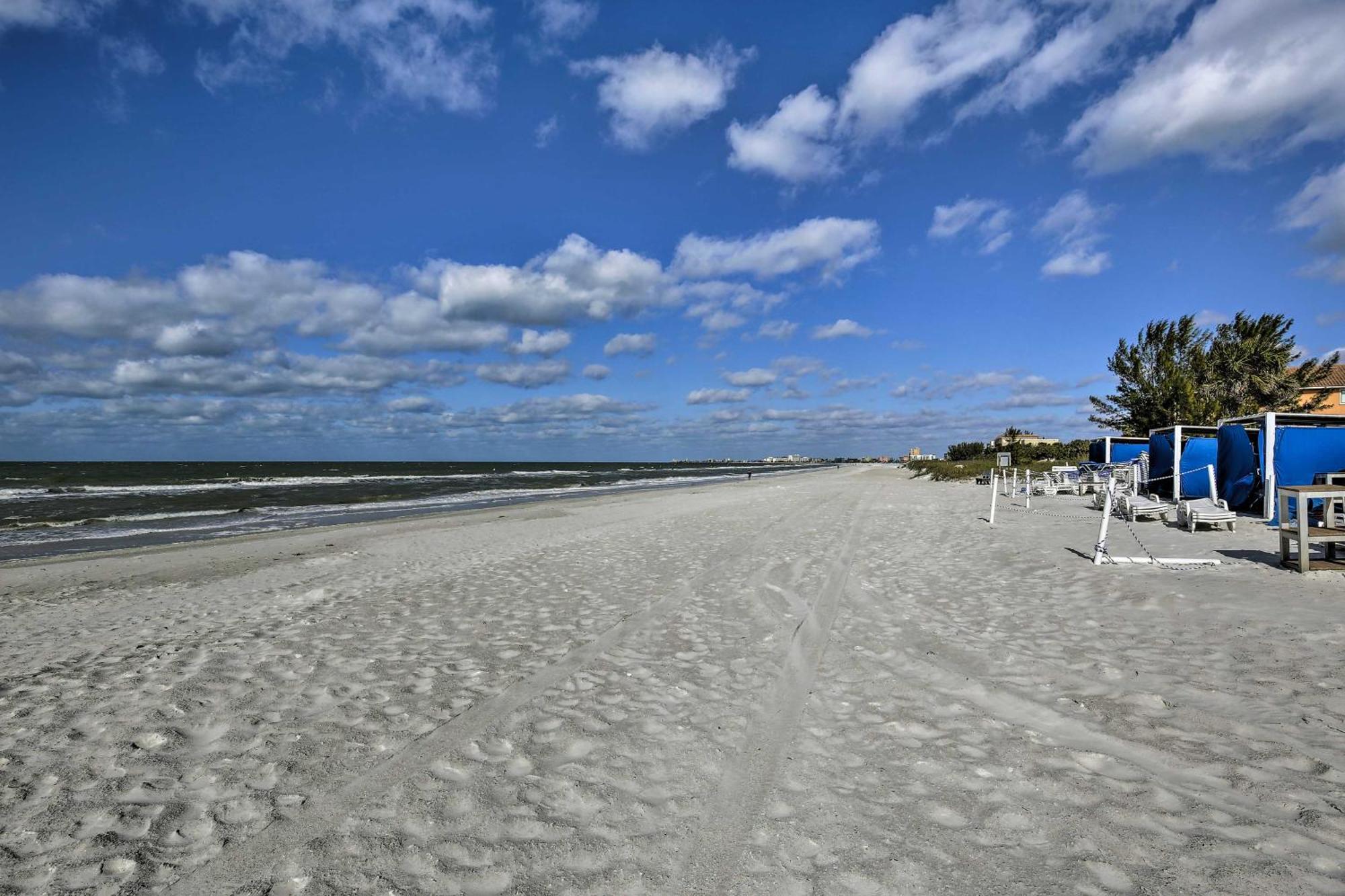 St Pete Condo With Heated Pool - Less Than 1 Mi To Beach! St. Pete Beach Exterior photo